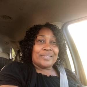 Meet your Posher, Deborah